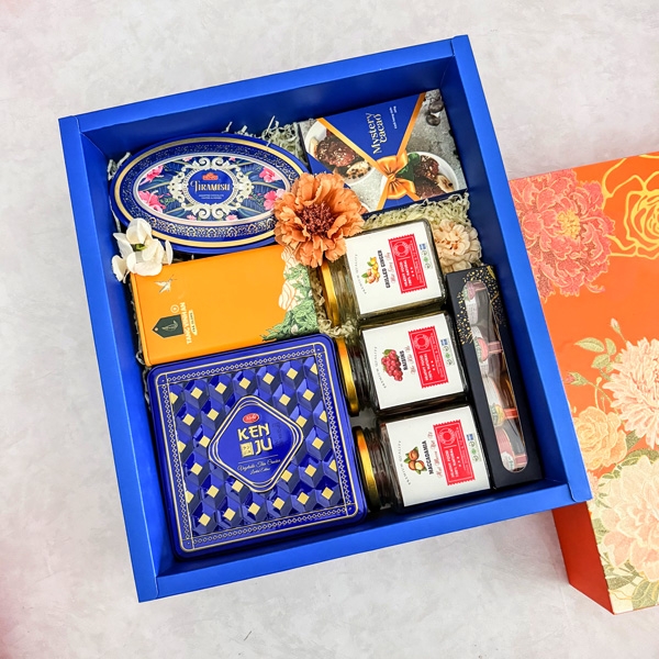 Hộp quà Tết Hoa Mẫu Đơn 2026 - HMD652